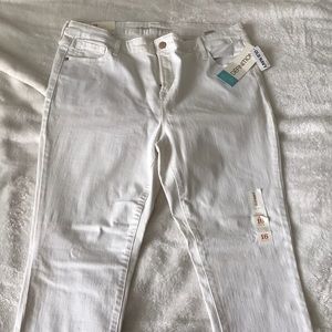 White Old Navy Jeans